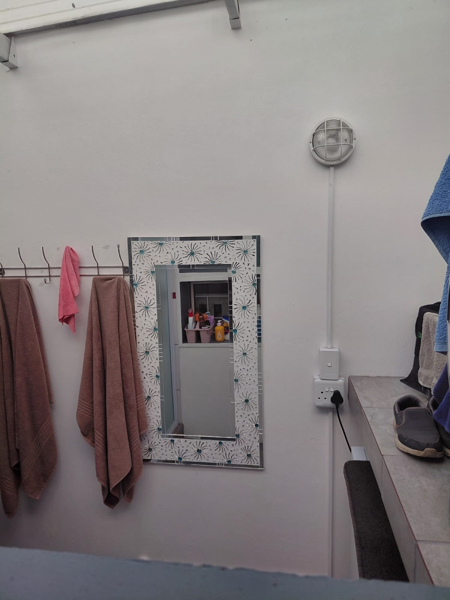 3 Bedroom Property for Sale in Stilbaai Wes Western Cape
